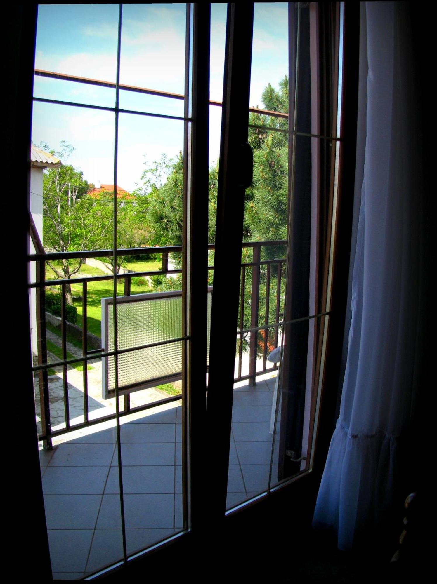 Apartments And Rooms Mare-Monti Starigrad Paklenica Room photo